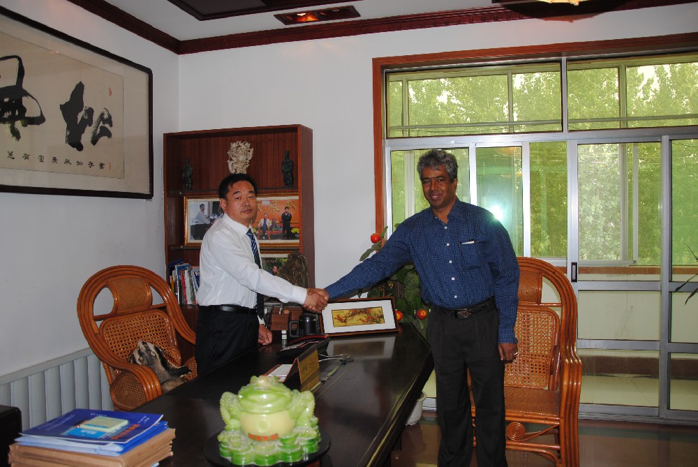 菅總與印度客戶(hù)淺談合作